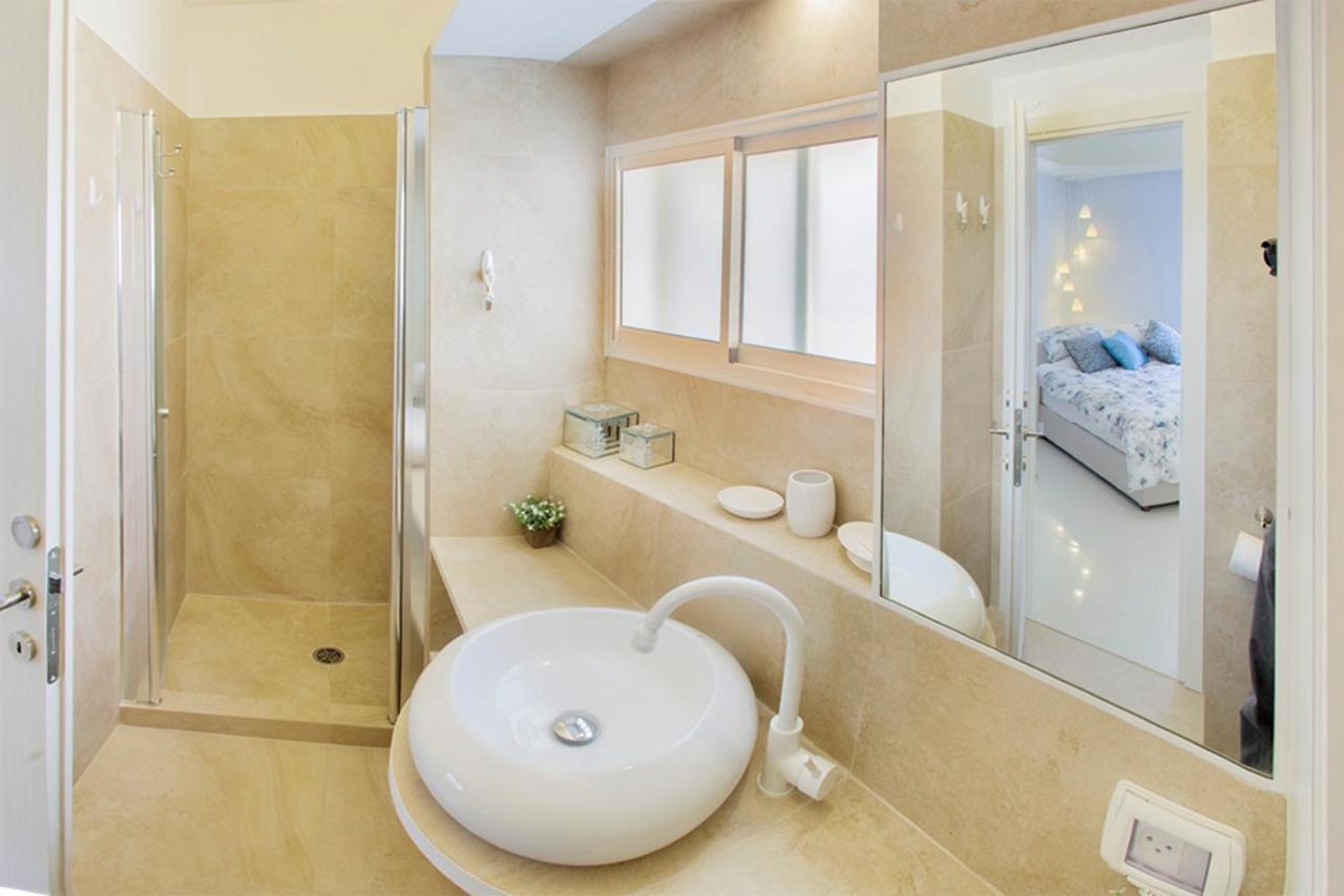 Luxury Apartment In The Heart Of The German Colony Jerusalem Exteriör bild
